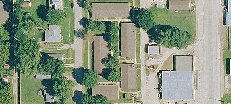 200 Oak St
