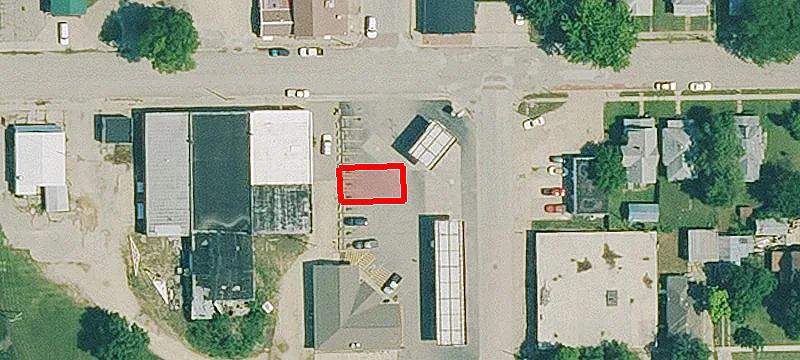 301 Walnut St
