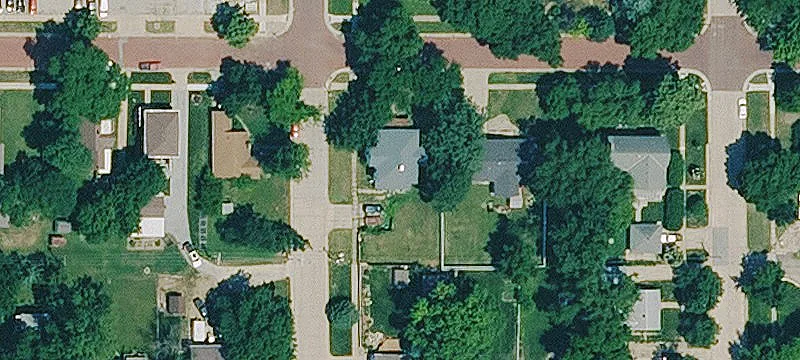 1301 Elm St