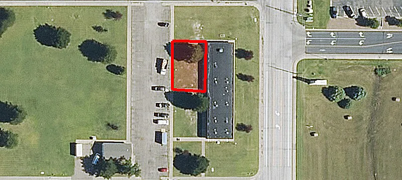 2401 Canterbury Dr