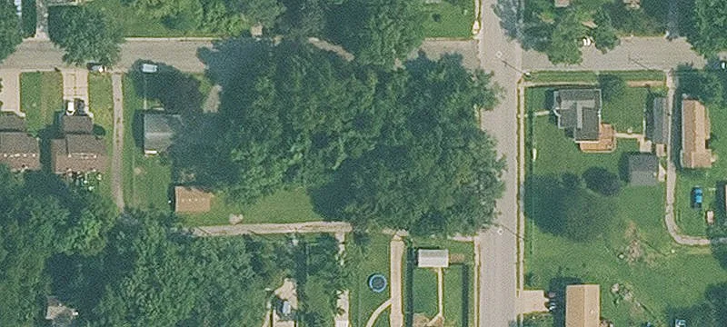 1001 Dakota St