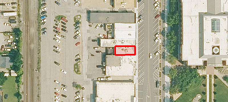 121 Kansas Ave