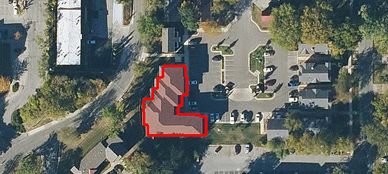 913 Michigan St