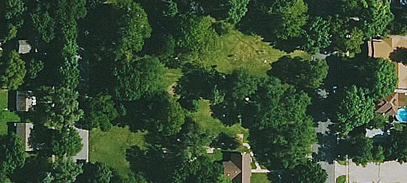 327 Locust St