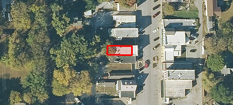 715 Main St