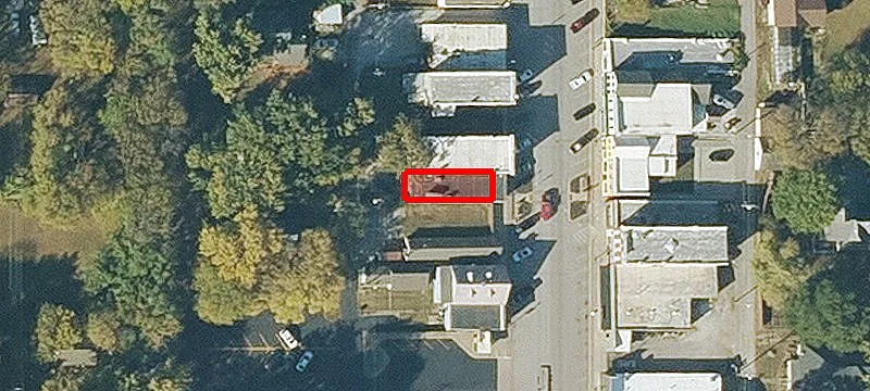 719 Main St