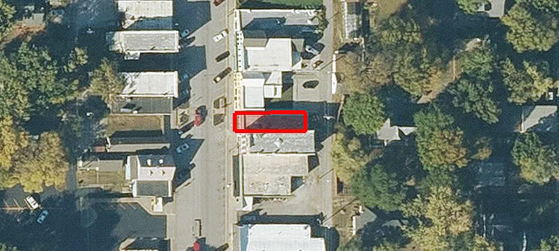 724 Main St