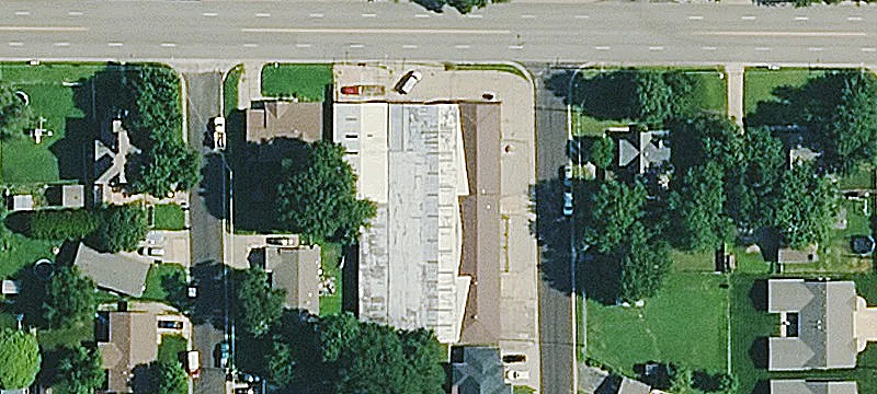 413 Chicago Ave