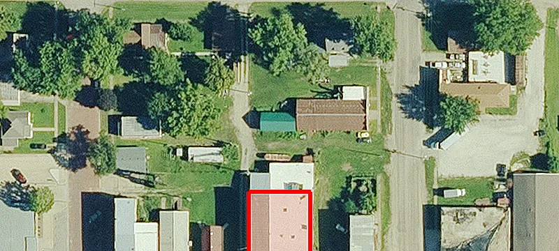 Maple St