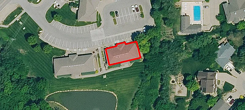 4805 Vue Du Lac Pl