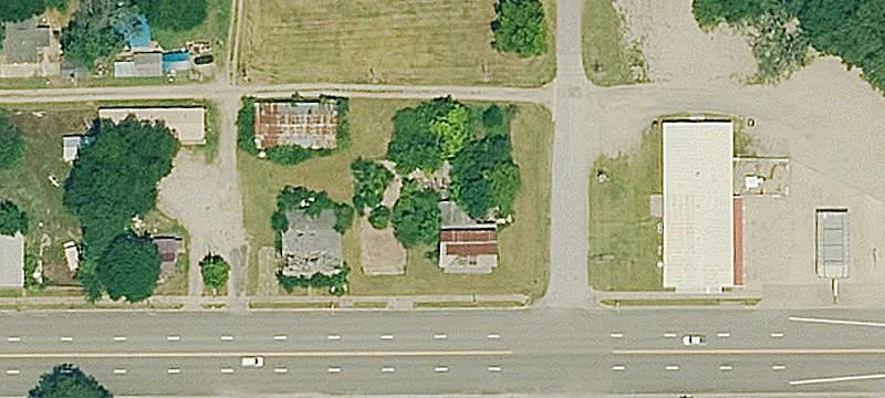 105 Maple St