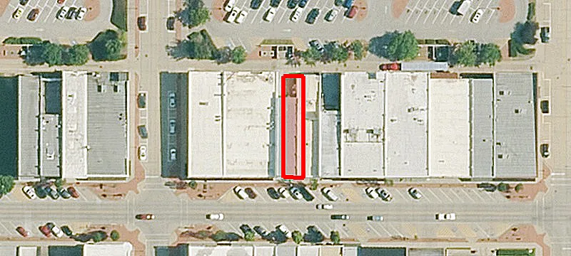 1723 Main St