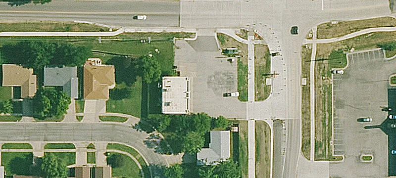 4559 Woodlawn Blvd