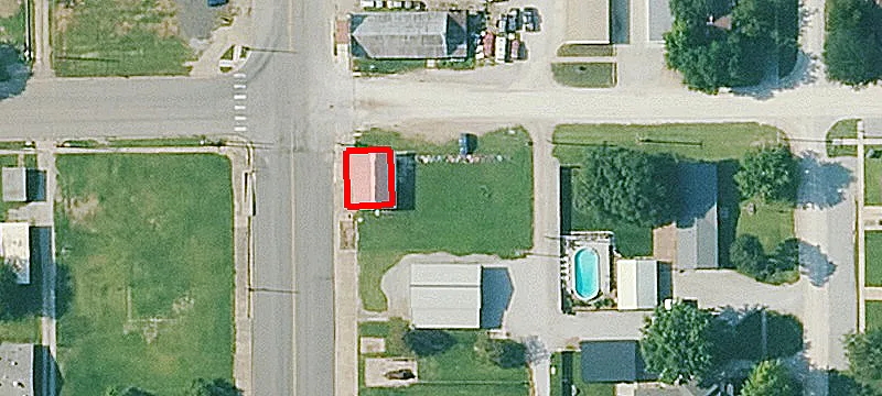 100 Main St