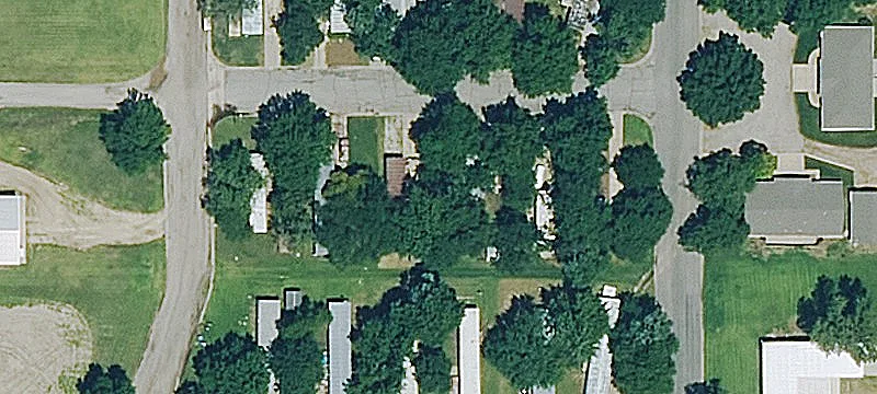 200 Doris St