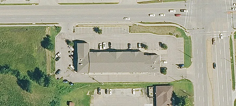 3703 Burlingame Rd