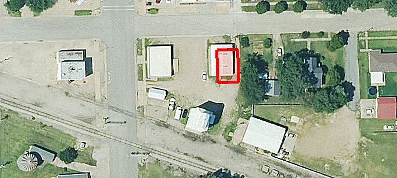 106 2nd St