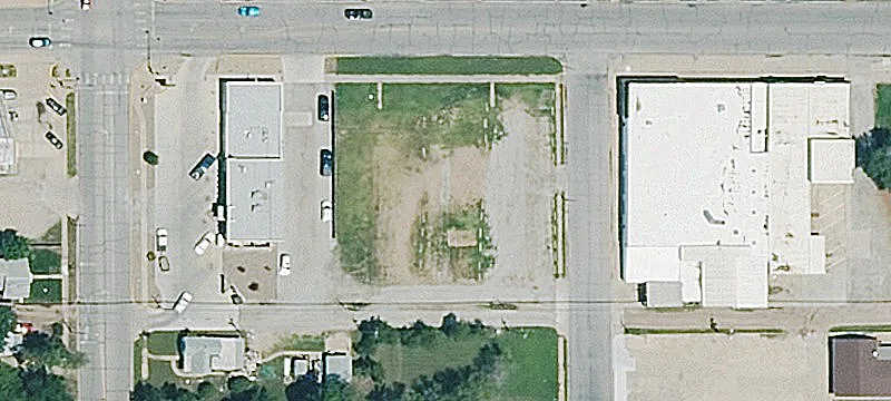 5th W E Ave