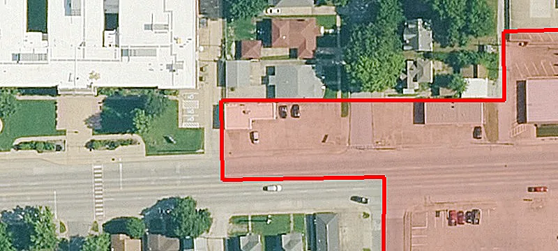 2701 Main St