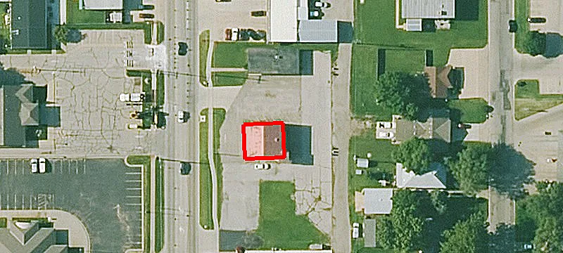 128 Meridian Ave