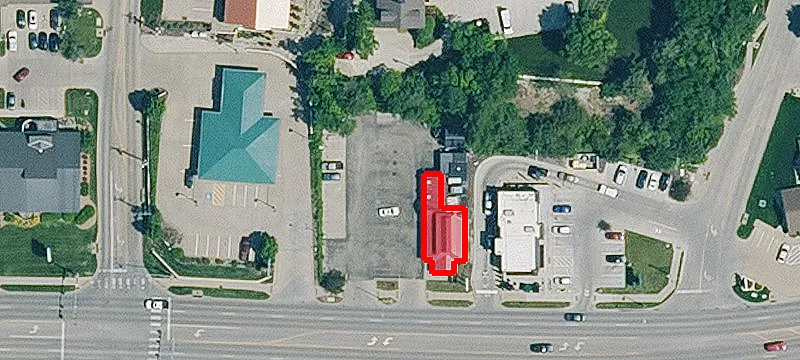 2704 Anderson Ave
