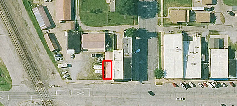 302 Main St
