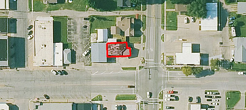 100 Main St