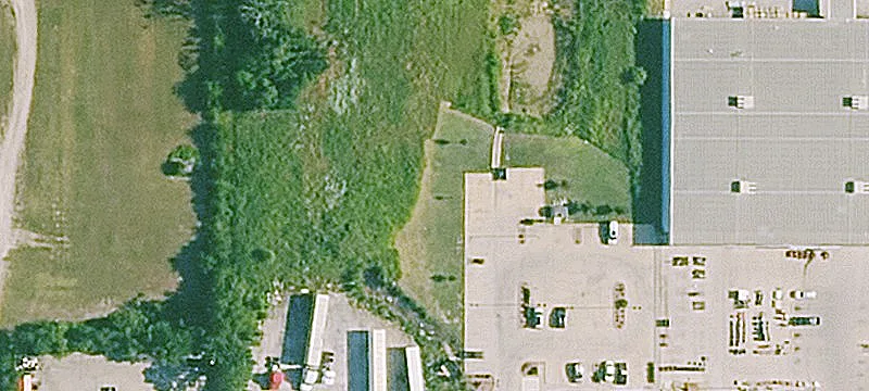 3000 Main St