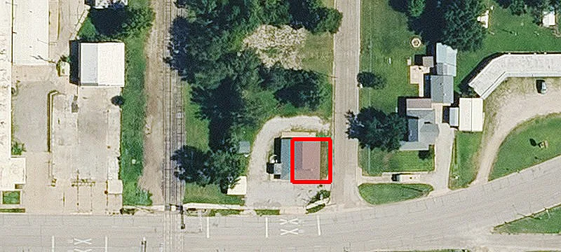 715 Main St