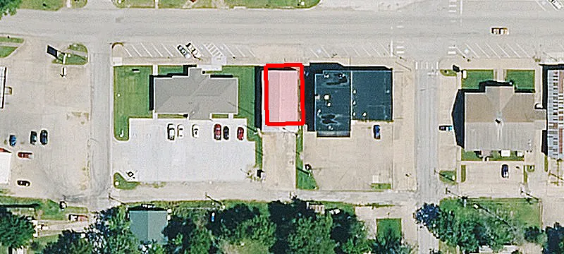 211 Main St