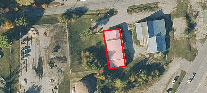 2110 Main St