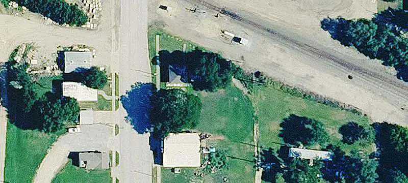 214 Cottonwood St