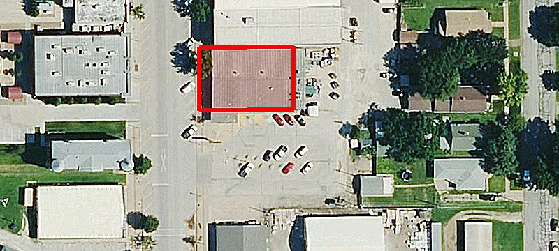 212 Broadway Ave