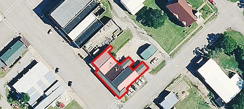 604 Cedar St
