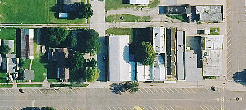 124 Main St