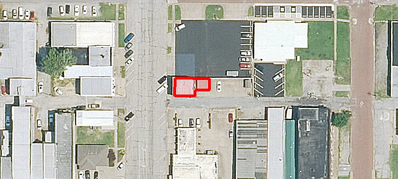 120 Kansas Ave