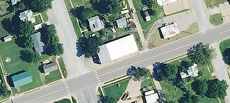 302 Main St
