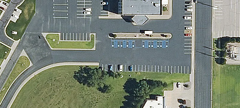 Sternberg Dr