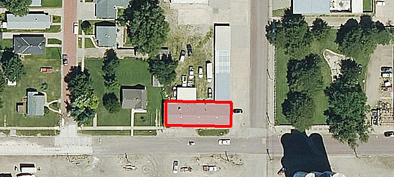 126 2nd Ave
