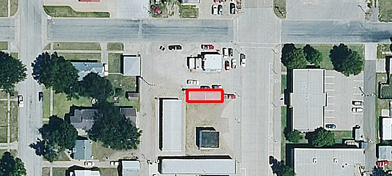305 Main St