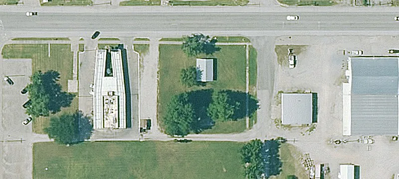 1307 Main St