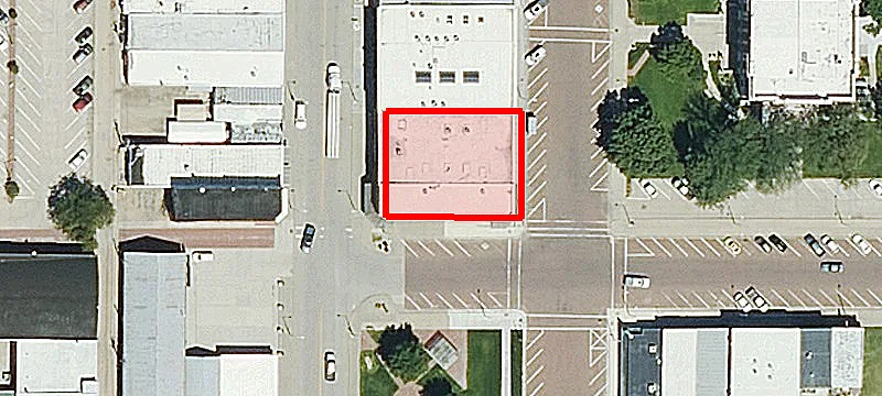 120 Kansas Ave