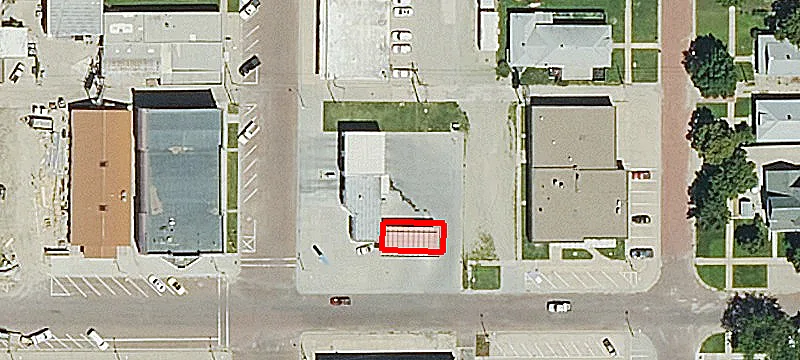 301 Main St
