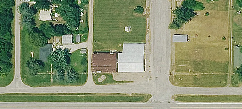 8 Commercial St