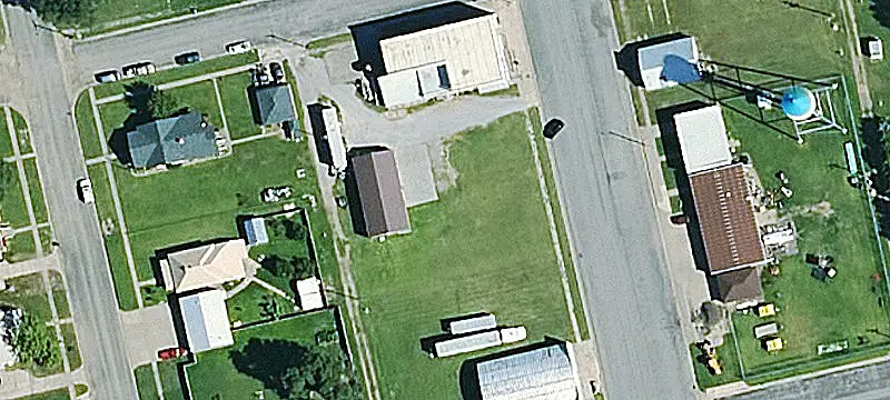 Main St