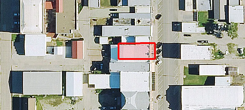 215 Main St