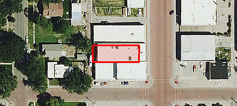 1216 Main Ave