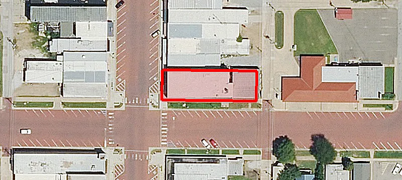 100 Main St