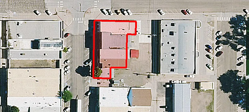 106 Main St