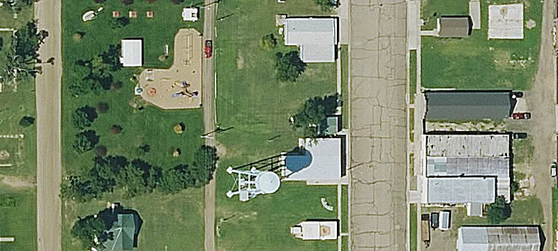 105 Kansas Ave